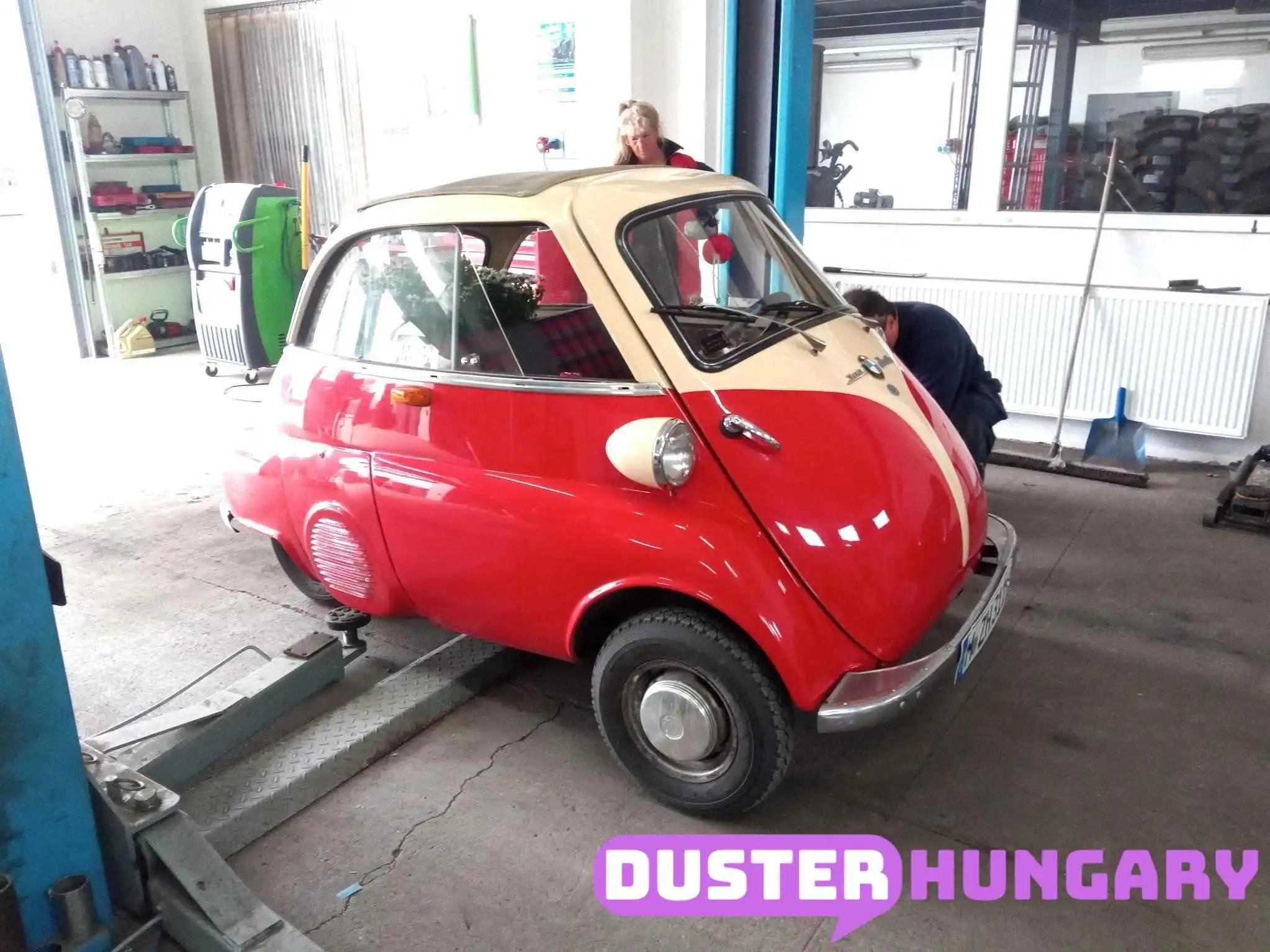 Diós-Gumi Kft - Dózsa György Út 88 Diós-Gumi Kft - Dózsa György Út 88