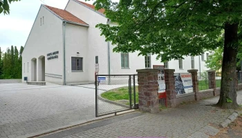 Balatonboglári Varga Béla Városi Művelődési Ház (Lengyel-Magyar Barátság Háza) - Árpád U. 17