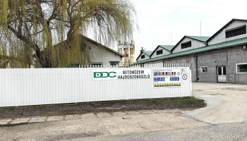 Ddc Hajdúszoboszlói Betonüzem - Angyalházi Útfél 0544/97 Hrsz