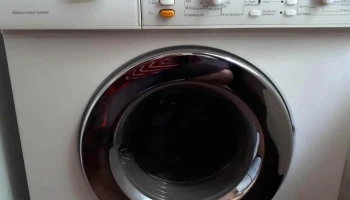 Ecker Invest Kft - Kossuth U. 31 Ecker Invest Kft - Kossuth U. 31