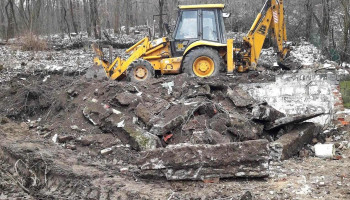 Godó György - Erdőalja Köz 5 Godó György - Erdőalja Köz 5