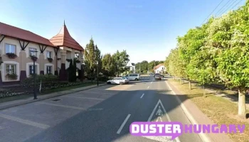 Italvilág Baktalórántháza - Köztársaság Tér 7