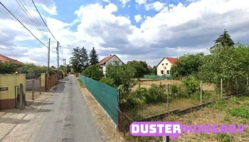 Király Lajos - Platán U. 10 Király Lajos - Platán U. 10