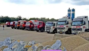 Kóródi Attila - Bercsényi U. 4/a Kóródi Attila - Bercsényi U. 4/a