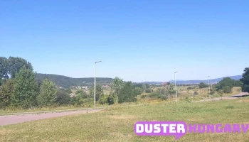 Mátraverebély (Kányás), iskola bejárati út - Mátraverebély