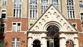 Pécsi Tudományegyetem Bölcsészet- és Társadalomtudományi Kar - Pécs
