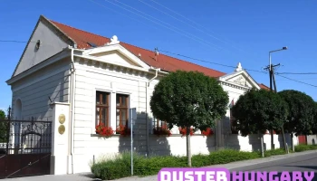 Polgármesteri Hivatal Dusnok - István Király U. 9