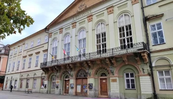 Somogy Vármegyei Önkormányzat - Fő U. 10