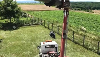 Veszélyes fa kivágás, emelőkosaras autó bérlés - Green Lombtalanító Kft. - Balassagyarmat