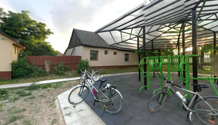 Akaszto Utcakep Es 360deg - Akasztó