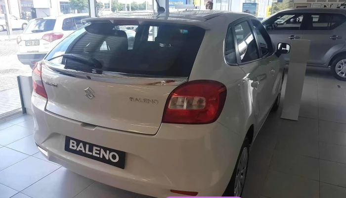 Auto -  Fort Ford Suzuki Szerviz Belul - Budapest