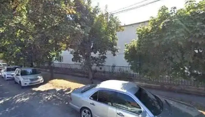 Autoszerelok Gyorfarkas Attila Tamas Autoszerelo Gyor Autoszerviz Gyor Utcakep Es 360deg - Győr