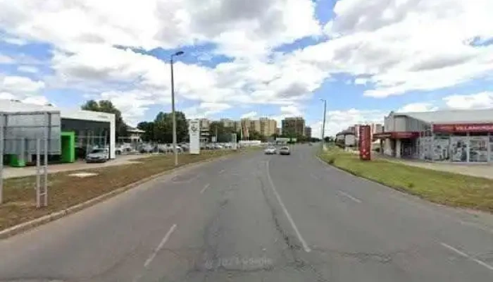 Autouveg Szolnok Grand Krima Kft Carglass Partner Utcakep Es 360deg - Szolnok