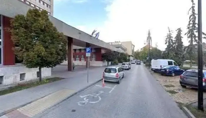 Bacs Kiskun Varmegyei Kormanyhivatal Torzshivatal Utcakep Es 360deg - Kecskemét