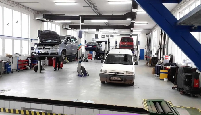 Bakony -    Autoszerviz Kft Osszes - Zirc