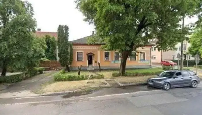 Balajti Szerszam Aruhaz Utcakep Es 360deg - Jászberény