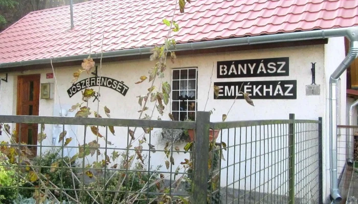 Banyasz Emlekhaz Ertekelesek - Mátranovák