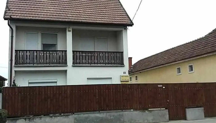 Barati Barnabas Autovillamossag Kulso - Hatvan