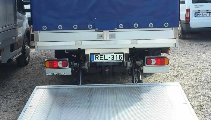 Bene Autohaz Kisteherauto Felepitmenyek Gyartasa Tehergepkocsi - Pannonhalma