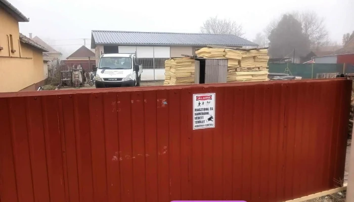 Car Gloss Szelvedo Javitascsere Szolnok Osszes - Tószeg