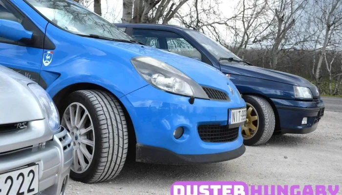 Car -  Szakerto Autoszerviz Renault   Dacia Specialista Budapest A Tulajdonostol - Budapest