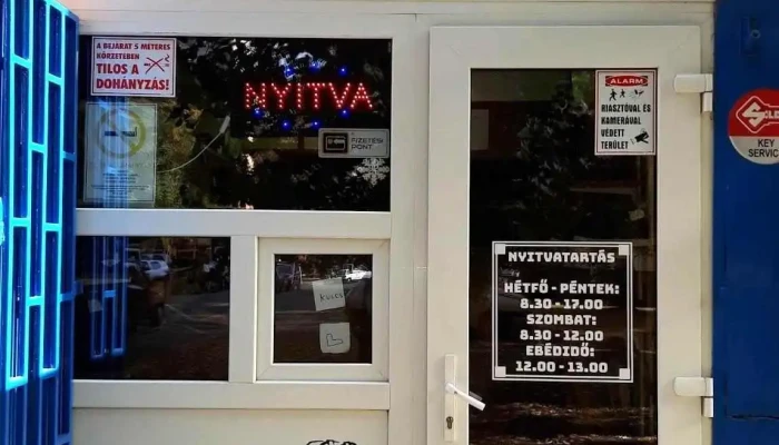 Cipojavito Es Kulcsmasolo Muhely Kulso - Tiszaújváros