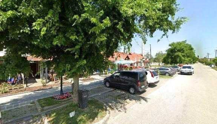 Cserkeszolo Furdo Es Gyogyaszati Kozpont Utcakep Es 360deg - Cserkeszőlő