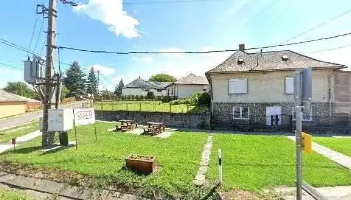 Cseteny Orvos Lakas Utcakep Es 360deg - Csetény