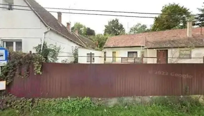 Csobanka Tavasz Lepcso Utcakep Es 360deg - Csobánka