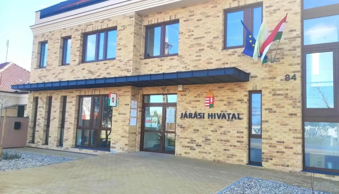Csongrád-Csanád Vármegyei Földhivatal - Mórahalom - Szegedi Út 84