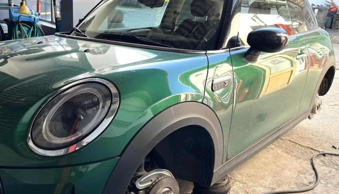 Deberling Gumismuhely Es Autoberles Zsambek - Zsámbék