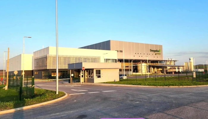 Dongwha Electrolyte Magyarorszag Soskut Uzem Epulet - Sóskút