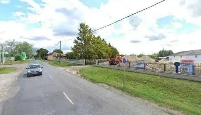 Du -  Kar Kft Karosszeria Lakatos Es Fenyezo Muhely Utcakep Es 360deg - Kiskunhalas