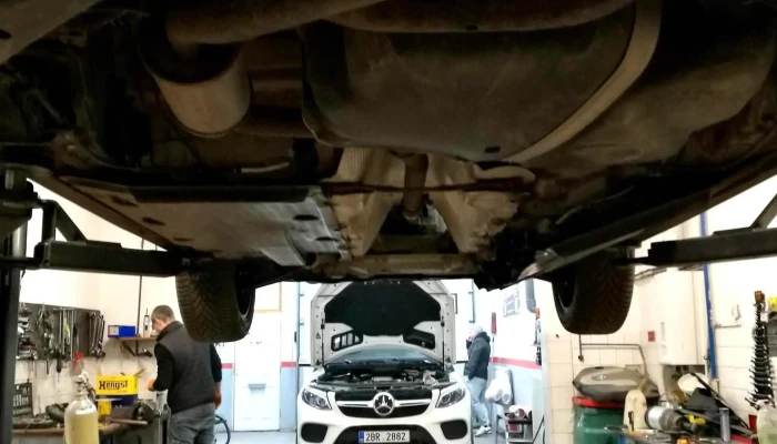 Ez Benz Kft Autojavito - Szentendre