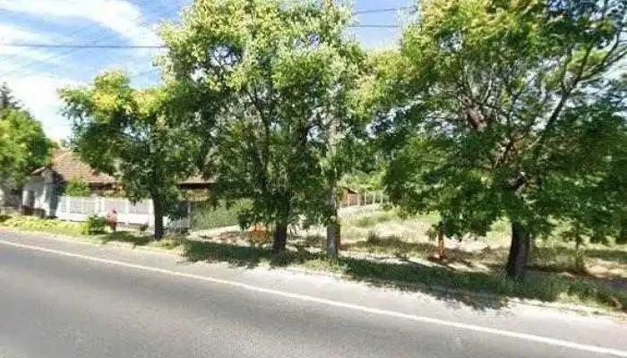 Farkas -  Fauto 2011 Kft Komarom Altalanos Autoszerviz Utcakep Es 360deg - Komárom