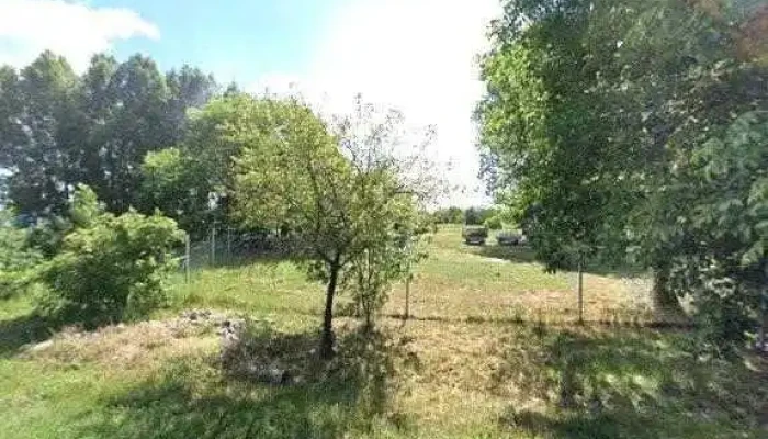 Femrozsa Kft   Femhulladek Feldolgozas Vas  Es Szinesfem Atvetel Meh Telep Mezofalva Utcakep Es 360deg - Mezőfalva