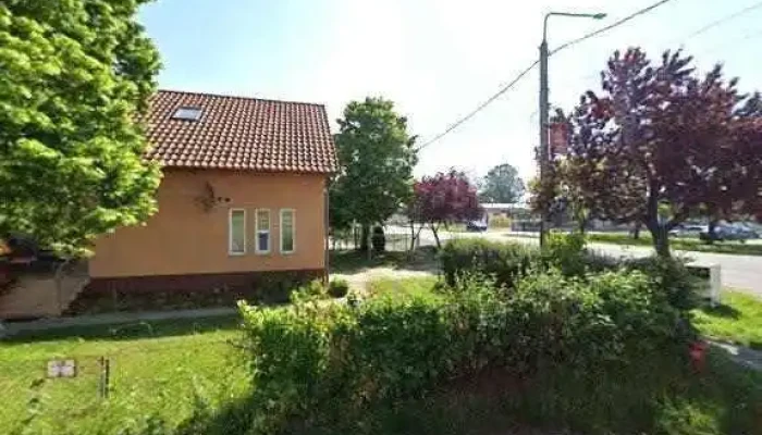 Fenyvessy Optika -  Utcakep Es 360deg - Balatonlelle