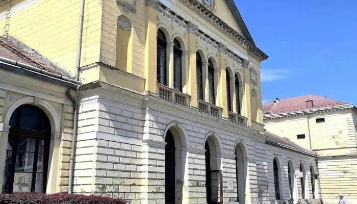 Fuzesabony Megallo - Füzesabony