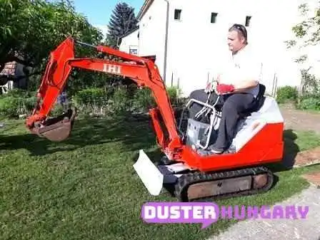 Fűnyírás, kaszálás, parlagfűmentesítés, bózótírtás, ágaprítás és ágdarálás - Domb U. 2