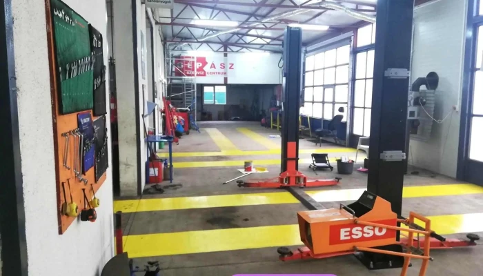 Gepaszauto Kft Belul - Szolnok