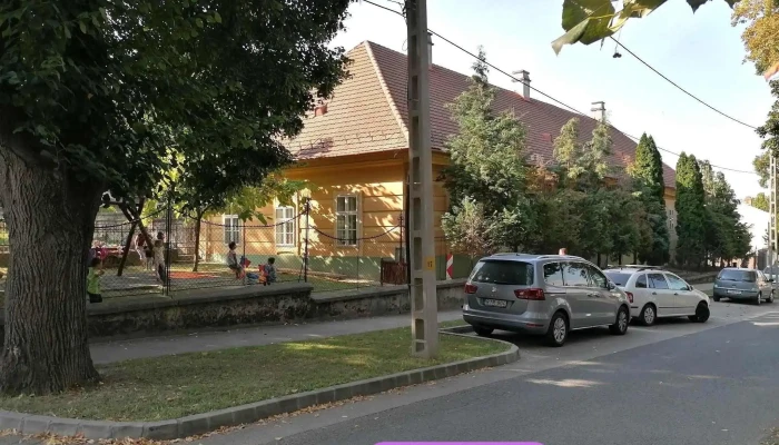 Gyor Moson Sopron Megyei Pedagogiai Szakszolgalat Pannonhalmi Tagintezmenye Osszes - Pannonhalma