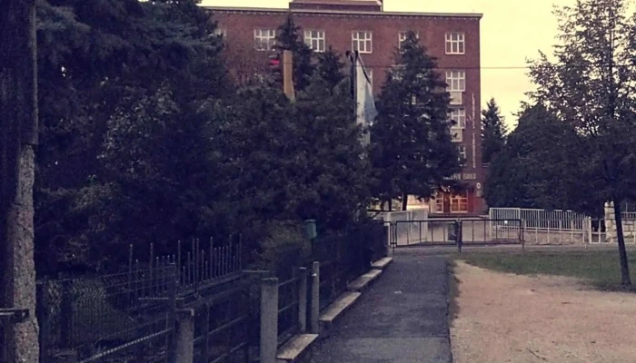 Gyori Szc Lukacs Sandor Jarmuipari Es Gepeszeti Technikum Es Kollegium Kozepiskola - Győr