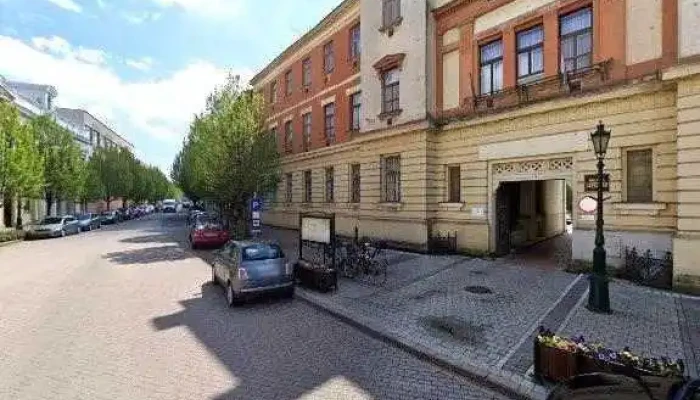 Gyulai Kormanyablak Utcakep Es 360deg - Gyula