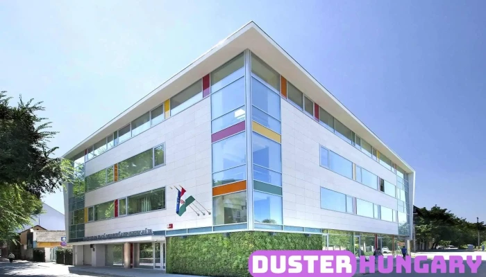 Hajdu Bihar Megyei Kereskedelmi Es Iparkamara A Tulajdonostol - Debrecen