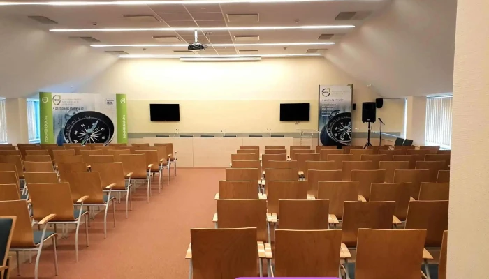 Hajdu Bihar Megyei Kereskedelmi Es Iparkamara Osszes - Debrecen