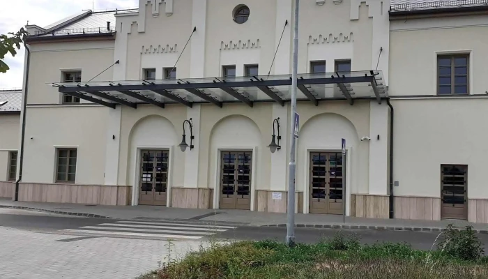 Hajduszoboszlo Vasutallomas Buszmegallo - Hajdúszoboszló