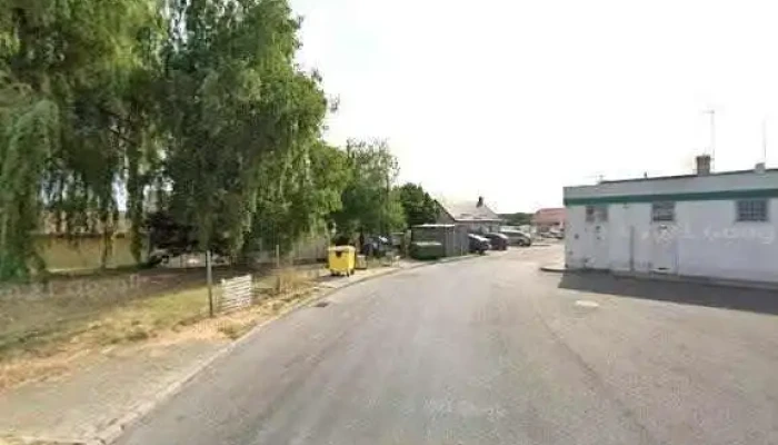 Halmai Autodiagnosztika Es Javito Kft Utcakep Es 360deg - Ajka