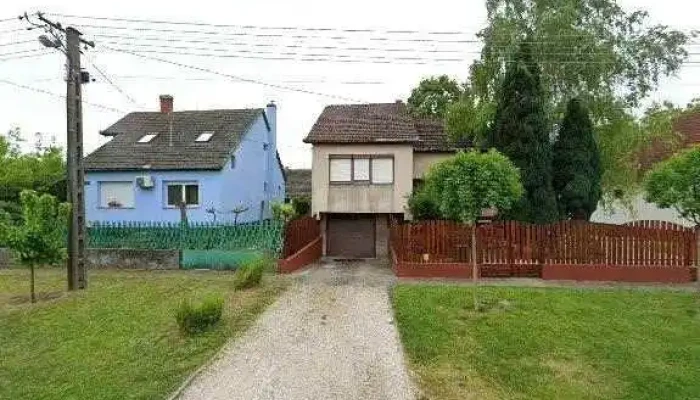 Hauschen Zoltan Autofenyezo Utcakep Es 360deg - Harta