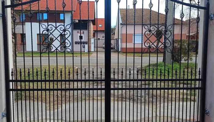 Hegesztes Bekescsaba Pweld A Tulajdonostol - Békéscsaba