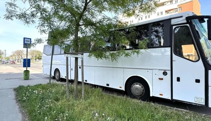 Homm Kft Buszvallalat - Budaörs